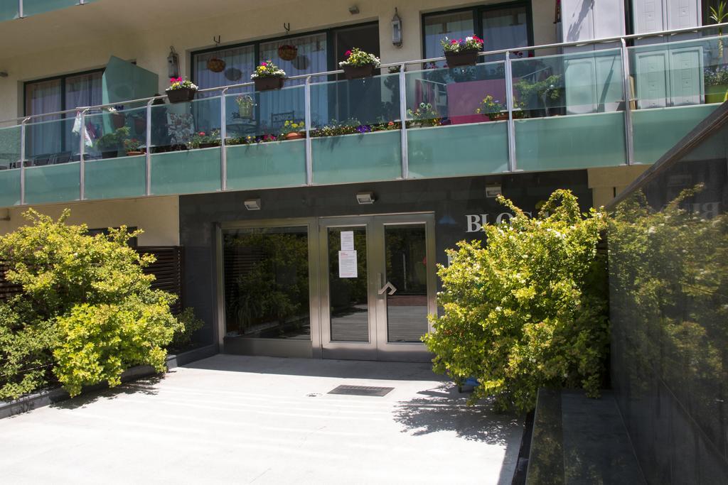 Adrianapartments Viva Клуж-Напока Екстериор снимка