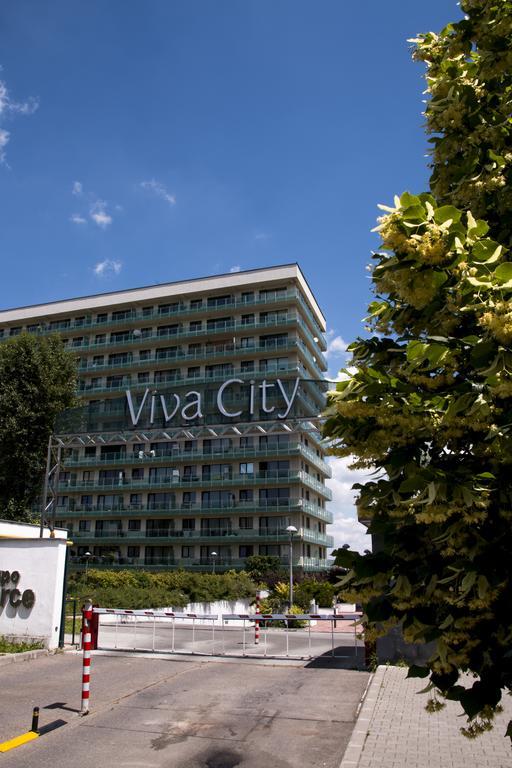 Adrianapartments Viva Клуж-Напока Екстериор снимка