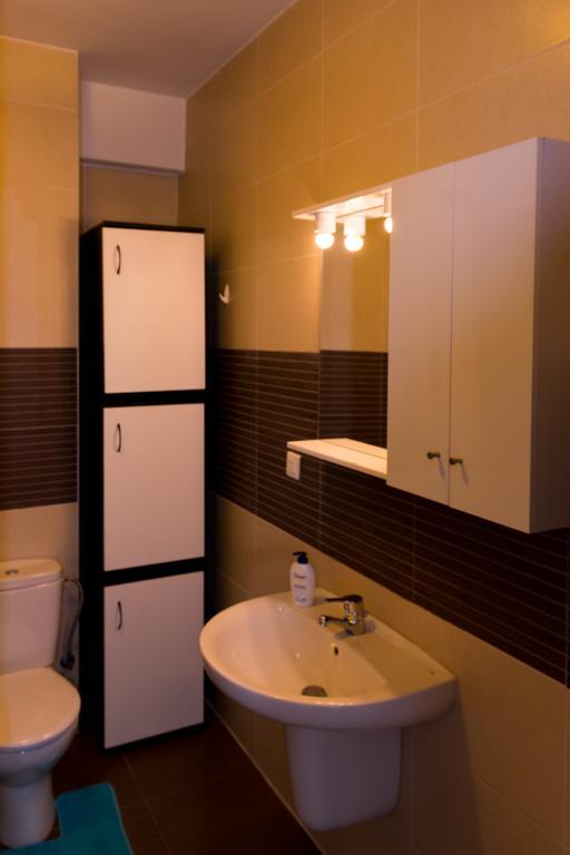 Adrianapartments Viva Клуж-Напока Екстериор снимка
