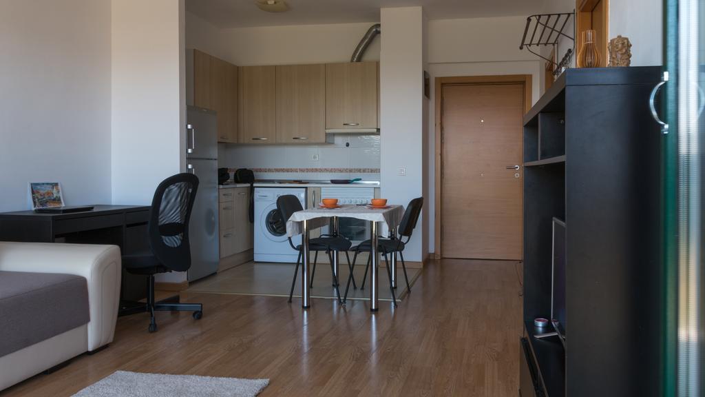 Adrianapartments Viva Клуж-Напока Екстериор снимка